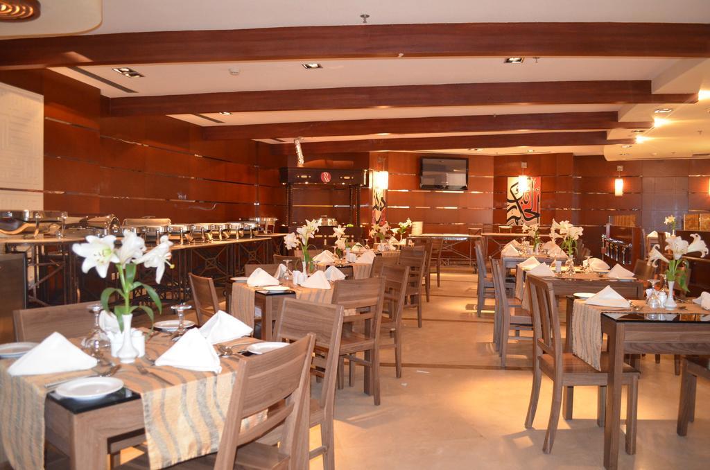 Eastyard Khobar Hotel - Formerly Ramada By Wyndham Khobar Экстерьер фото